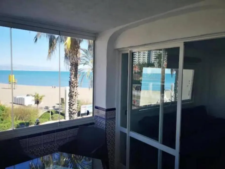 Benalmarina 105 Beachfront Your Ideal Place By The Marina Benalmadena 0*,